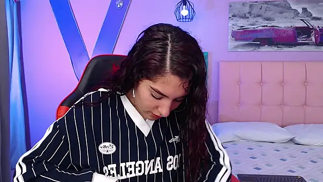 Snapshot of Sabriinaa_Foxx chatting on 09-19-25, 12:31 Sabriinaa Foxx online show from 09-19-25, 12:31