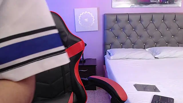 Sabriinaa Foxx online show from 11-25-25, 03:45