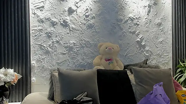 joselin rouse online show from 02-25-26, 12:49