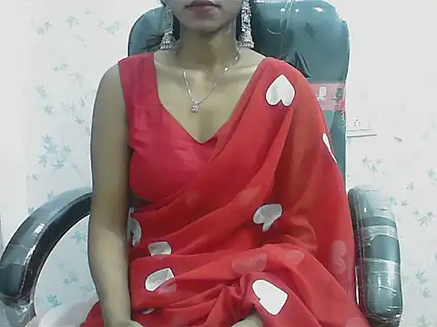 short girl  online show from 03-29-26, 04:19