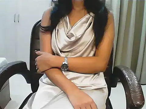 short girl  online show from 11-20-25, 05:02