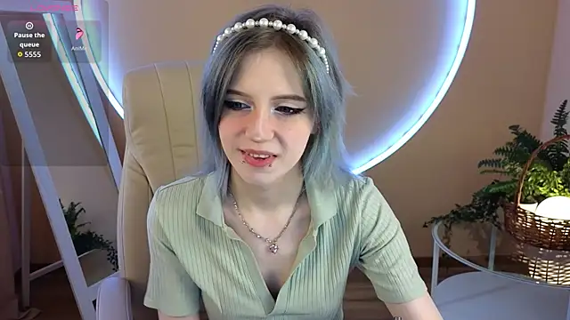 MorgyAsuna  online show from 09-30-25, 01:39