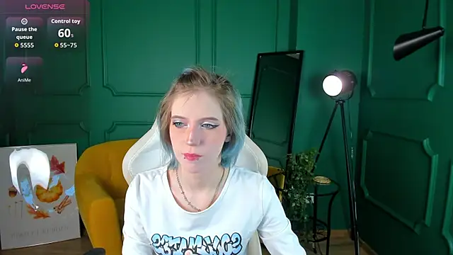 MorgyAsuna  online show from 10-15-25, 01:30