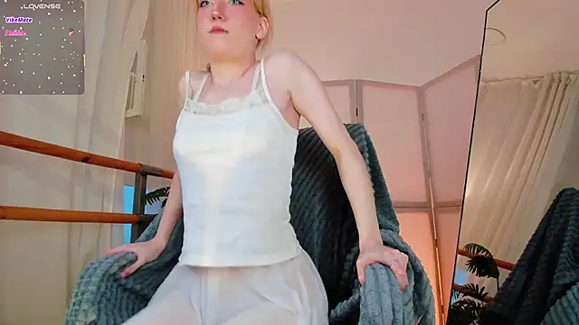 MorgyAsuna  online show from 01-09-26, 07:04