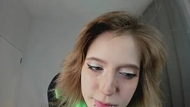 MorgyAsuna  online show from 11-25-25, 02:06