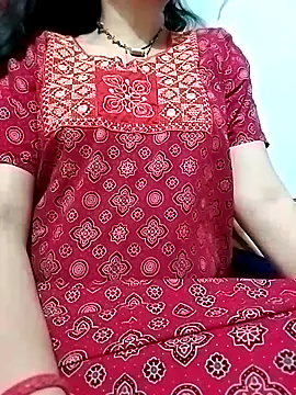 Snapshot of zaara__your chatting on 10-15-25, 05:54 zaara your online show from 10-15-25, 05:54