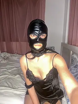 Snapshot of YourRussianGirl chatting on 10-20-25, 06:52 YourRussianGirl online show from 10-20-25, 06:52