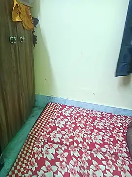 Stud 84780 online show from 11-28-25, 08:42