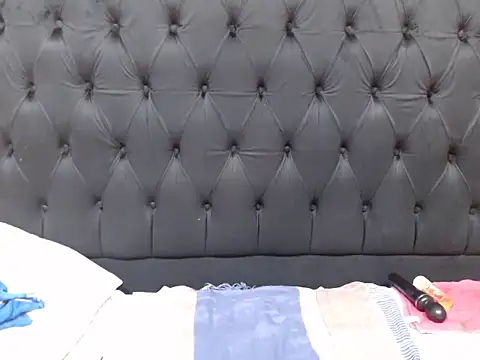 SexyBeverly  online show from 09-22-25, 05:30