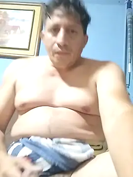 Snapshot of gabo_pajaso chatting on 10-22-25, 04:45 gabo pajaso online show from 10-22-25, 04:45