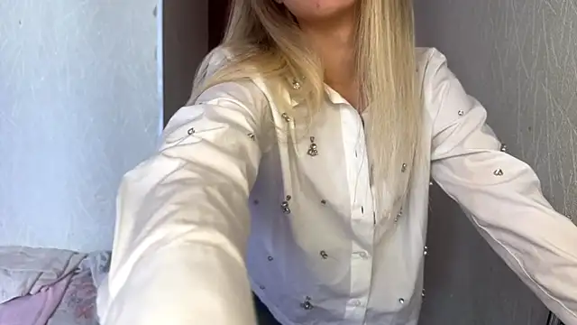 Snapshot of AnnabellVuyovich chatting on 09-20-25, 10:20 AnnabellVuyovich online show from 09-20-25, 10:20