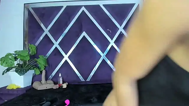 angelkyraasm online show from 03-11-26, 01:05