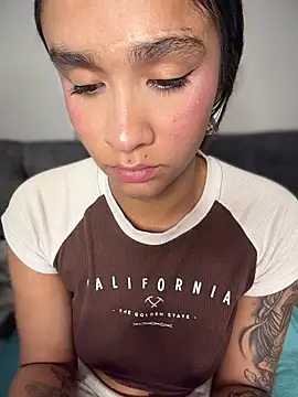 Isabella-Teen online show from 03-08-26, 02:04