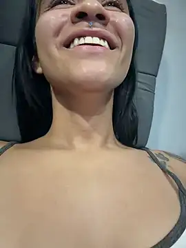 Isabella-Teen online show from 04-08-26, 02:02