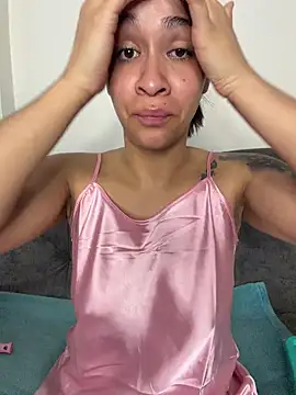 Isabella-Teen online show from 01-14-26, 02:26