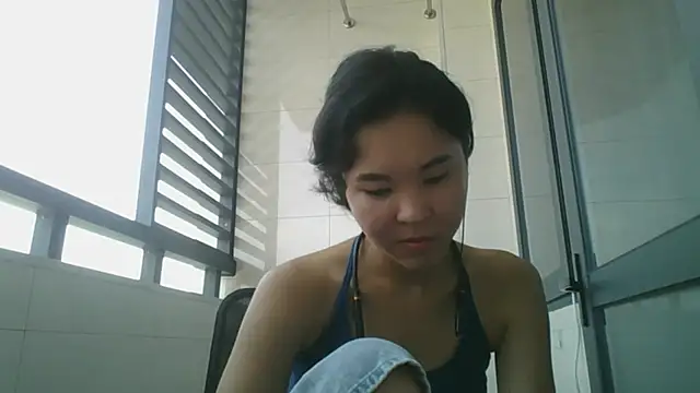 Snapshot of JennyCarpenter chatting on 10-05-25, 03:41 JennyCarpenter online show from 10-05-25, 03:41