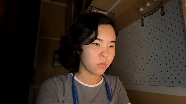 JennyCarpenter online show from 04-16-26, 04:35