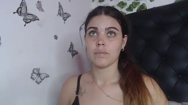 Snapshot of isabel_09 chatting on 04-30-26, 08:57 isabel 09 online show from 04-30-26, 08:57
