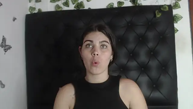 Snapshot of isabel_09 chatting on 04-29-26, 07:31 isabel 09 online show from 04-29-26, 07:31