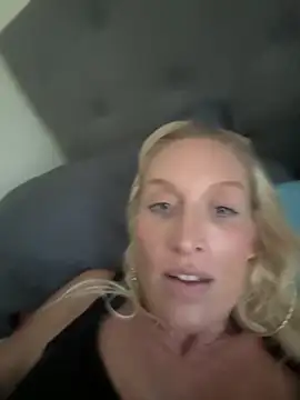 Snapshot of JemTastic chatting on 09-24-25, 05:08 JemTastic online show from 09-24-25, 05:08