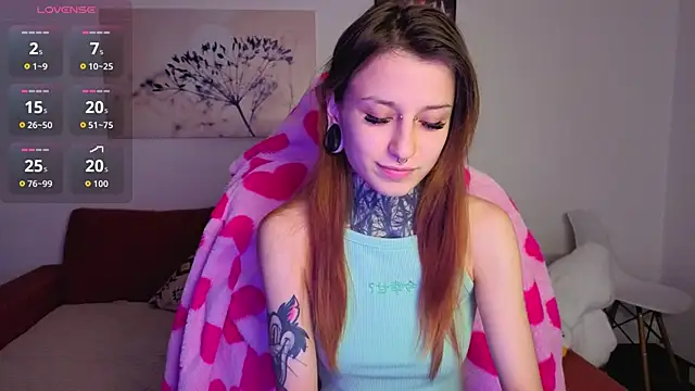 Snapshot of LilithPoison chatting on 09-14-25, 09:26 LilithPoison online show from 09-14-25, 09:26