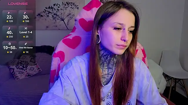 Snapshot of LilithPoison chatting on 10-01-25, 06:01 LilithPoison online show from 10-01-25, 06:01