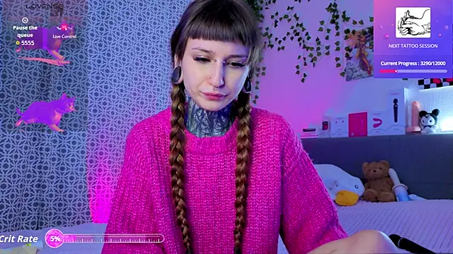 Snapshot of LilithPoison chatting on 05-22-26, 07:23 LilithPoison online show from 05-22-26, 07:23