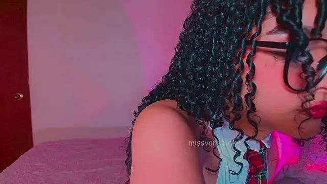 missvaneblake online show from 02-02-26, 11:09