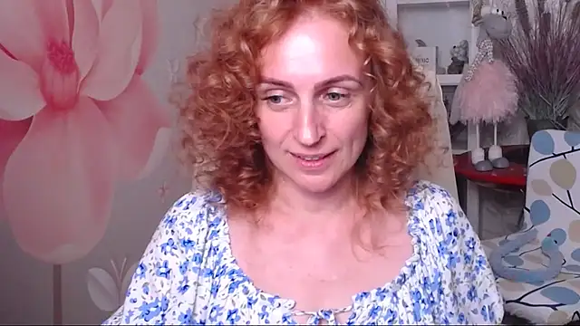 Snapshot of Venus_love1 chatting on 06-10-26, 05:47 Venus love1 online show from 06-10-26, 05:47