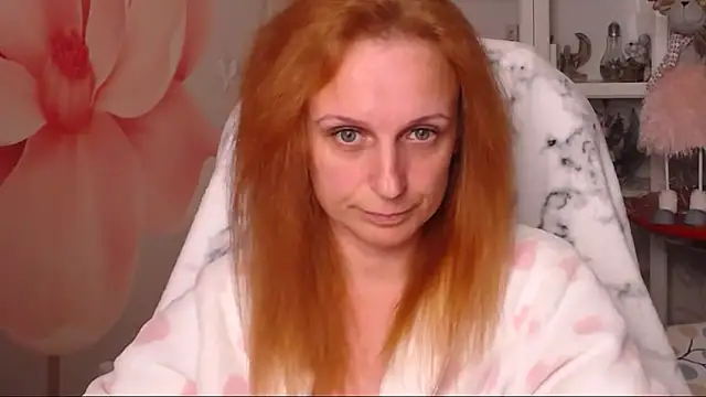 Snapshot of Venus_love1 chatting on 10-22-25, 05:23 Venus love1 online show from 10-22-25, 05:23