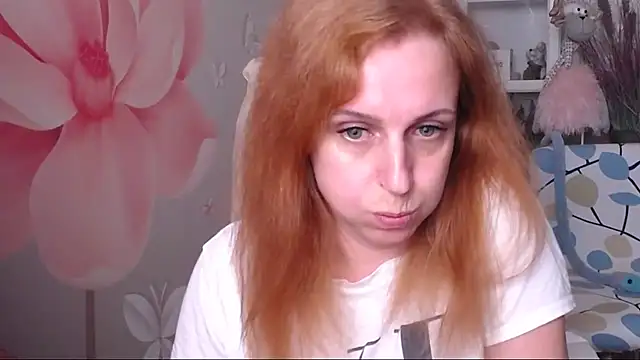 Snapshot of Venus_love1 chatting on 05-20-26, 04:26 Venus love1 online show from 05-20-26, 04:26