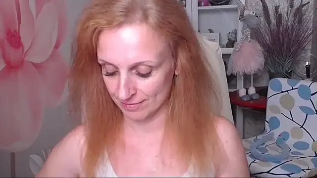 Snapshot of Venus_love1 chatting on 06-01-26, 03:33 Venus love1 online show from 06-01-26, 03:33