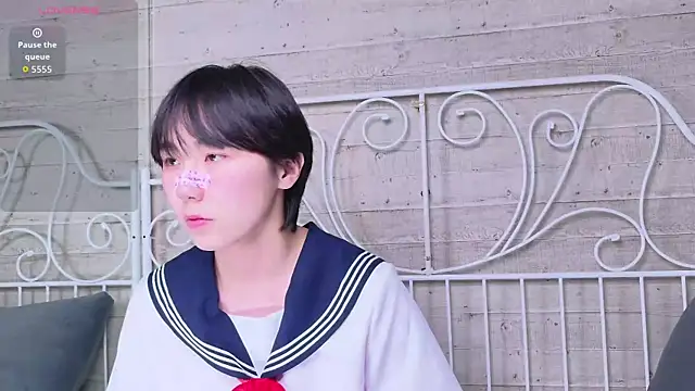 HeejinWang online show from 11-22-25, 08:29