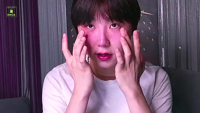 HeejinWang online show from 03-04-26, 04:20