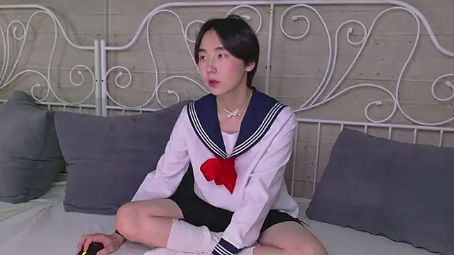 HeejinWang online show from 10-25-25, 08:20