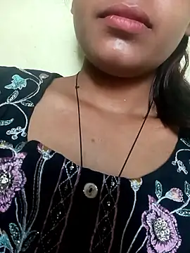 Aaisha-16 online show from 05-27-26, 01:57