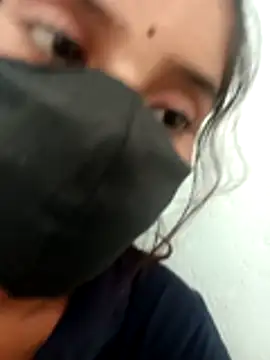 Aaisha-16 online show from 11-23-25, 02:32