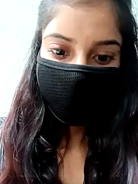 Snapshot of Aaisha-16 chatting on 10-01-25, 02:17 Aaisha-16 online show from 10-01-25, 02:17