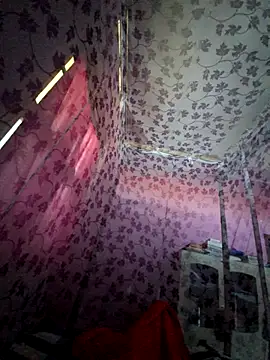 Snapshot of Khenjo7 chatting on 10-19-25, 10:40 Khenjo7 online show from 10-19-25, 10:40