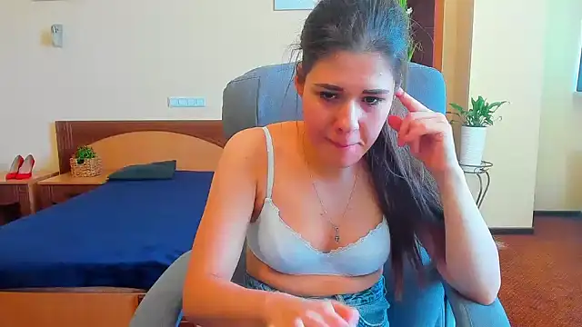 Joannia online show from 09-20-25, 07:13