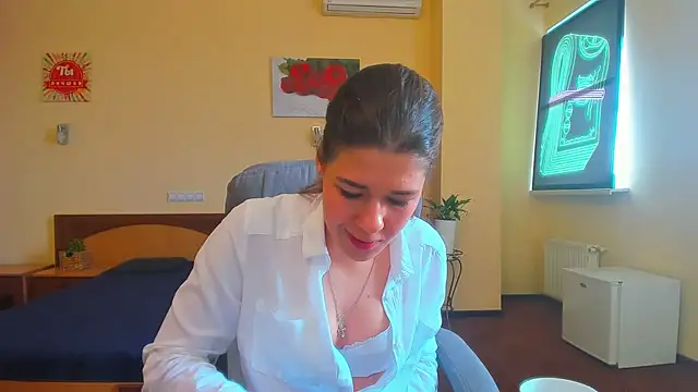 Joannia online show from 09-25-25, 07:14