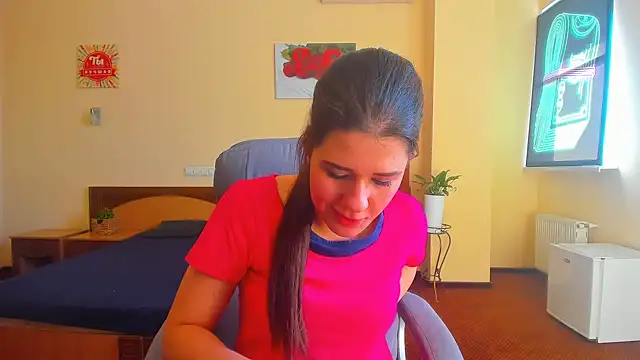 Joannia online show from 09-28-25, 08:32