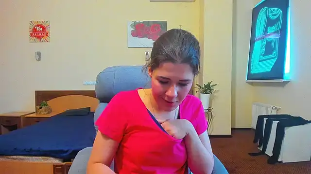 Joannia online show from 09-30-25, 07:36