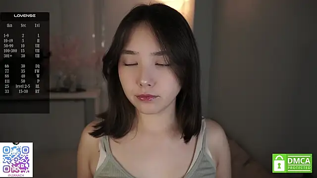 RenaeConnerley online show from 10-28-25, 04:57