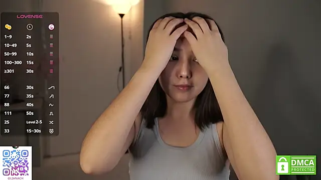 RenaeConnerley online show from 10-27-25, 04:24