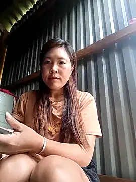 Snapshot of Siathong chatting on 09-27-25, 04:29 Siathong online show from 09-27-25, 04:29