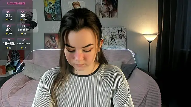 Gentle Ariel online show from 11-27-25, 03:29