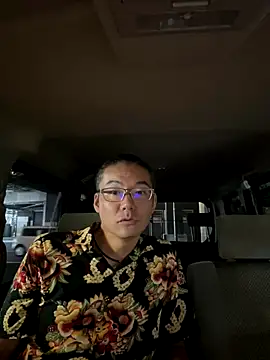 Snapshot of pai-chin-kun chatting on 09-18-25, 05:32 pai-chin-kun online show from 09-18-25, 05:32
