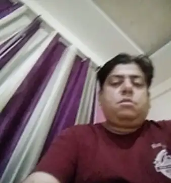 Snapshot of Love40777 chatting on 05-17-26, 05:46 Love40777 online show from 05-17-26, 05:46