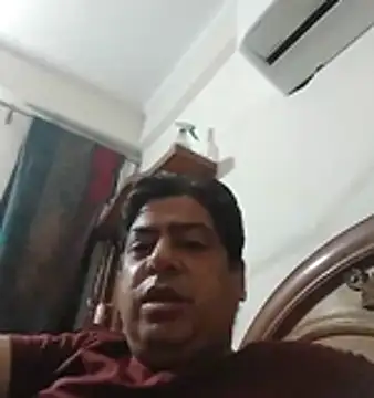 Snapshot of Love40777 chatting on 08-03-26, 03:29 Love40777 online show from 08-03-26, 03:29